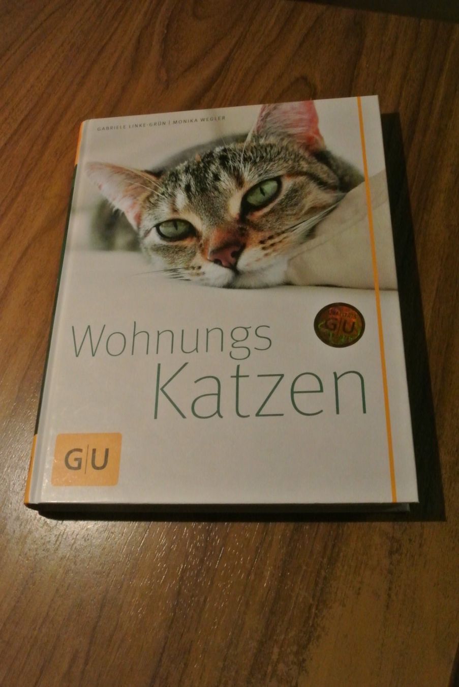 Libri: Wohnungs Katzen – Usato da Rüschlikon venduto da CBPL