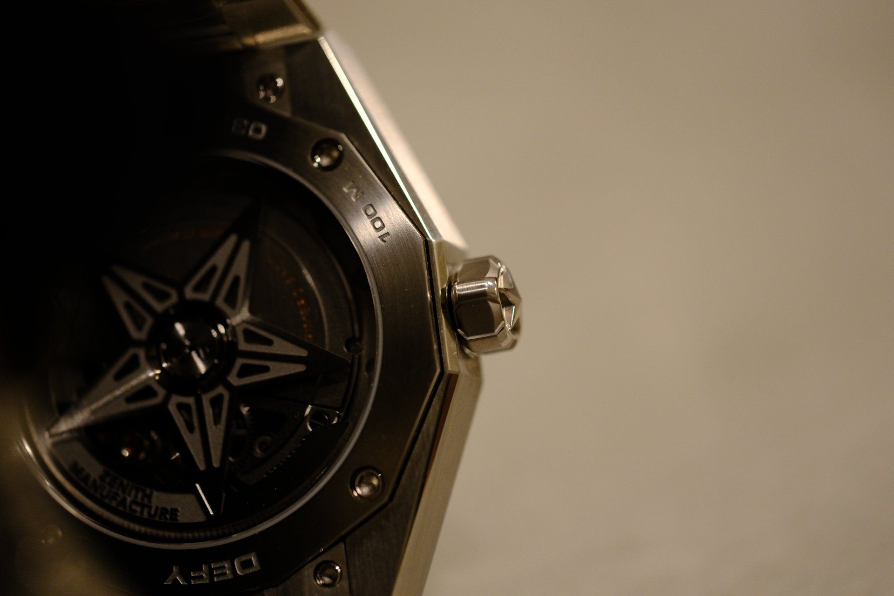 Zenith Uhren: Zenith Defy – Neu und originalverpackt aus Zermatt von Schindler_Zermatt 3