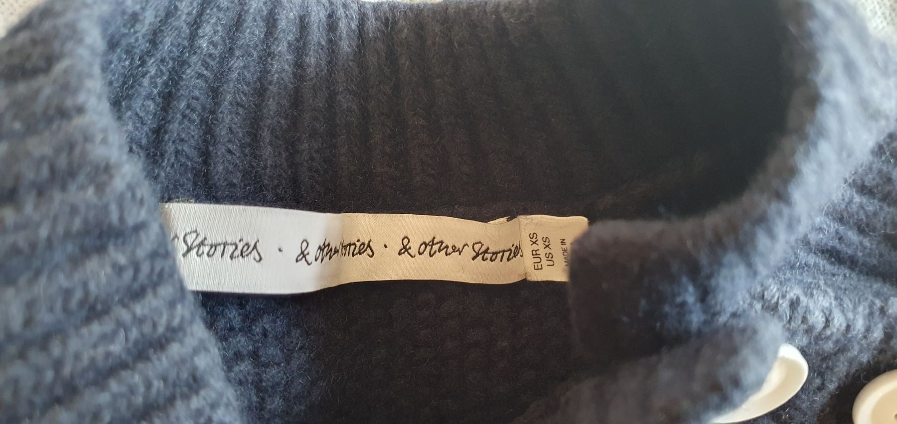 Lotti di vestiti: 2× Strick Pullover Damen Marine/Weiss Gr. XS/S – Difettoso da Bern venduto da fede736 2