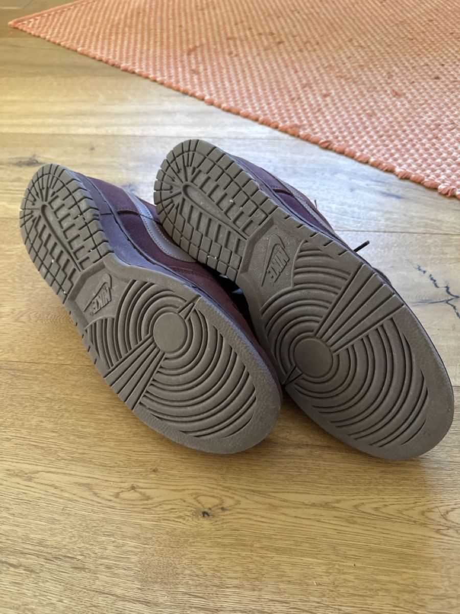 Nike Herrenschuhe: Nike Dunk Low Turnschuhe gebraucht Grösse 43 – Gebraucht aus Flums von Eugenio.gomringer 1