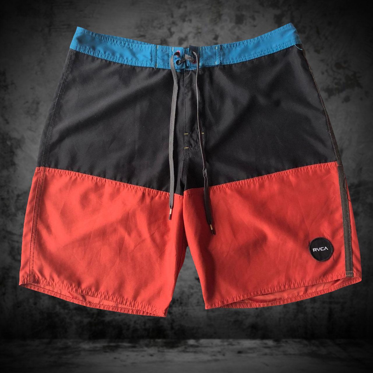 Costumi da bagno: Swimshort RVCA Black Men 34 – Usato da Genève venduto da ang_7j7j