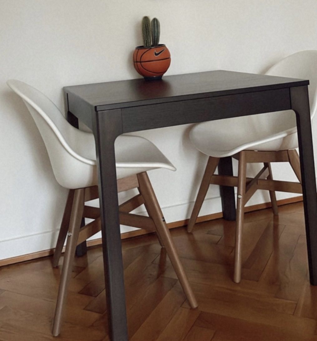 Ikea Sedie: Deux chaises IKEA – Usato da Lausanne venduto da nin_pd9b