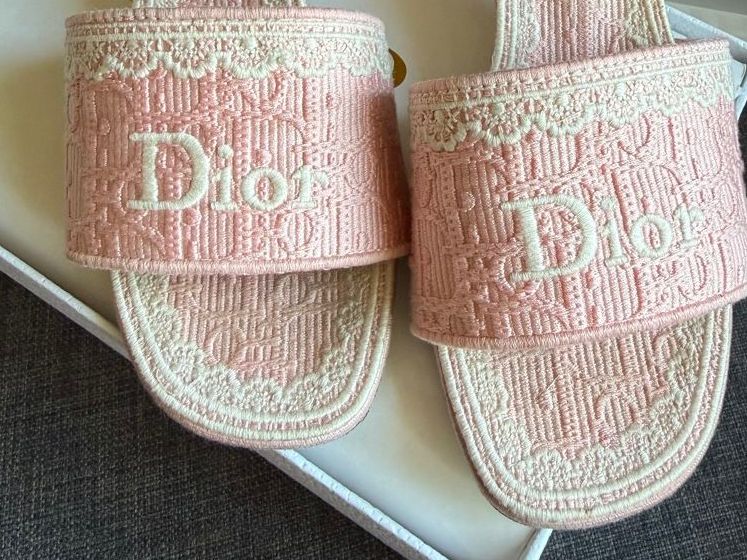 Scarpe da donna: Dioramour Dentelle Heeled Slide – Usato da Luzern venduto da sas_r89l 1