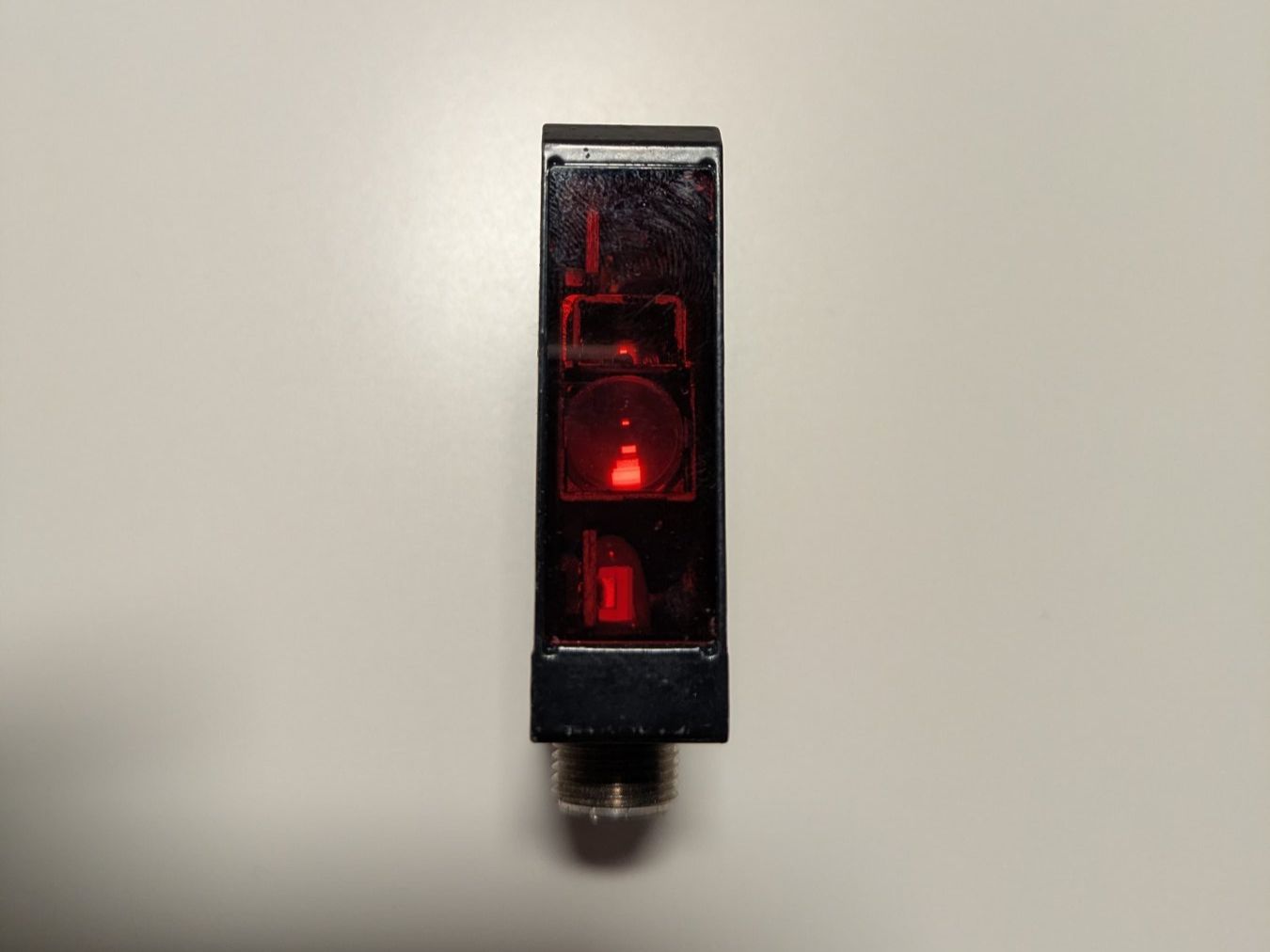 Composants électroniques: Baumer electric OZDM 16P1901/S14 – D'occasion à Sugiez par dbm_7l29 3