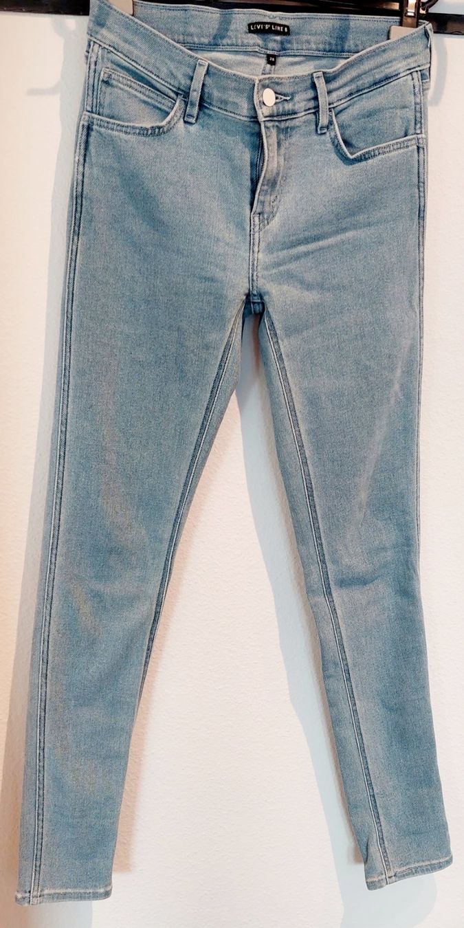 Levi's Jeans: LEVIS Damen Jeans Gr.28 Neu – Neu (gemäss Beschreibung) aus Zürich von maj_76zn