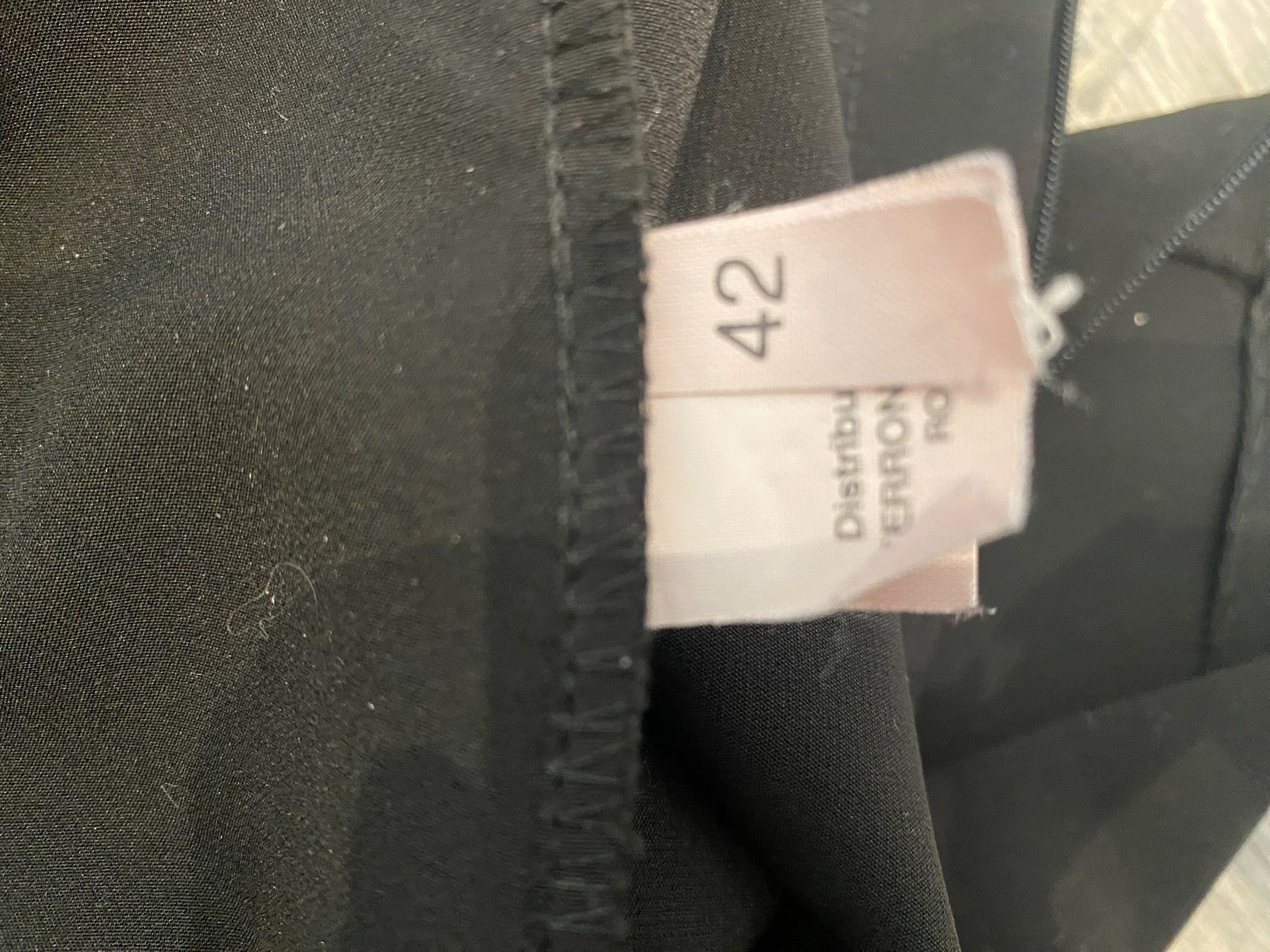 Kleider: Etui Kleid XS-S – Gebraucht aus Liestal von Goldart 9