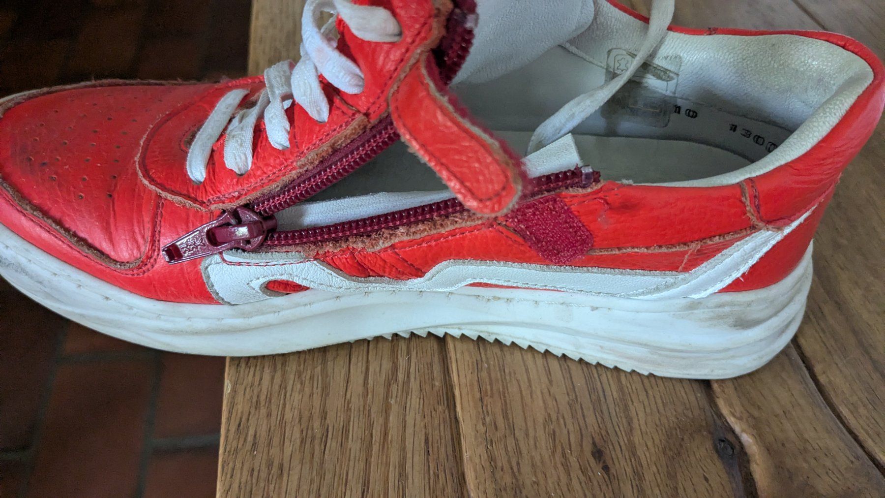 Scarpe da donna: Sneaker 37 – Usato da Zürich venduto da FloraMarie 1