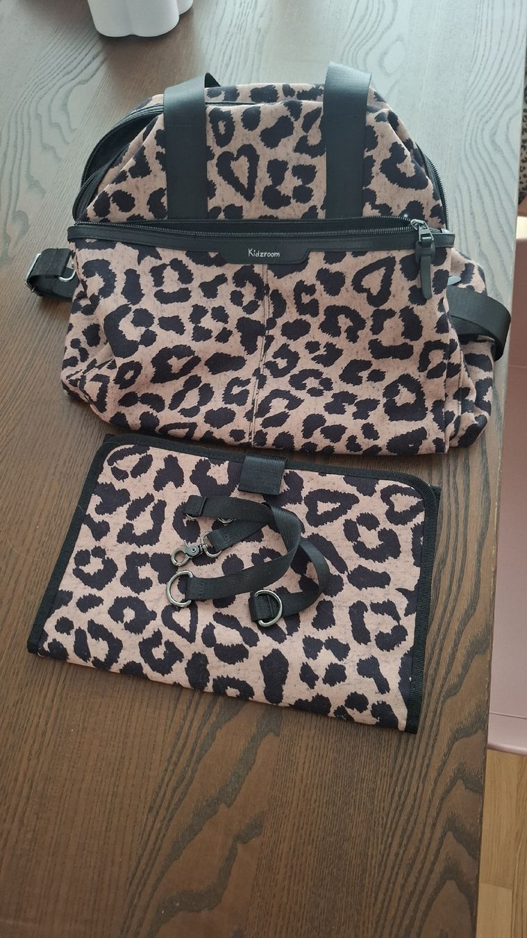 Sacs & sacs à dos: Wickeltasche Kidzroom  – Neuf (Voir description) à Bern par fabienneste