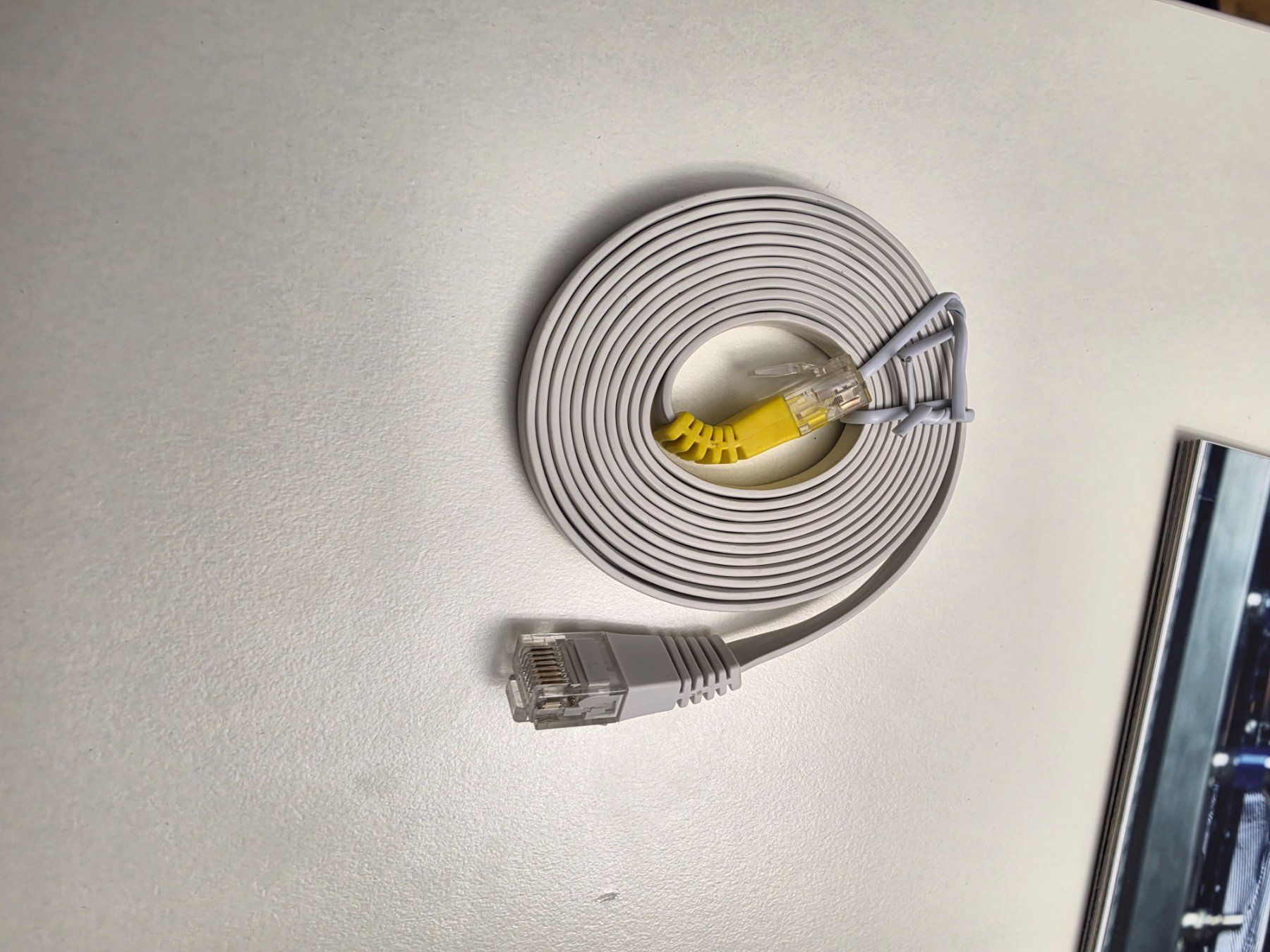 Swisscom Cavi: LAN Kabel Flachband – Nuovo (secondo la descrizione) da Zürich venduto da zweistein03
