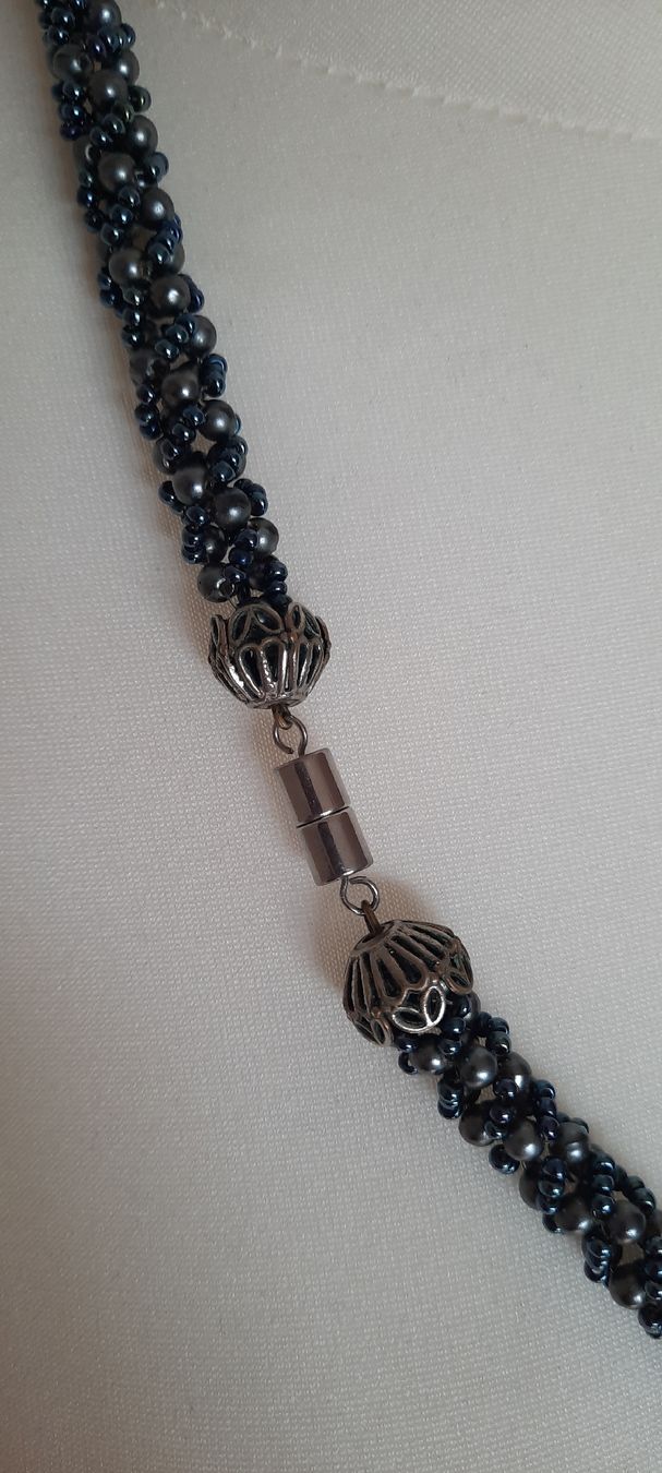 Catenine: ***Modeschmuck-Kette*** mit Magnetverschluss – Usato da Wädenswil venduto da H2H_Secondhandshop 3