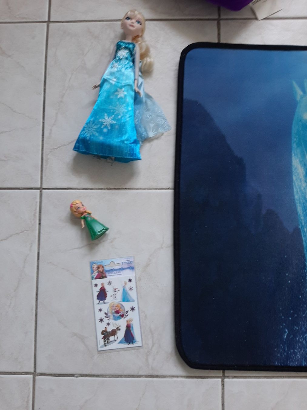 Jouets: Frozen Set – D'occasion à Brissago par lucabell 1