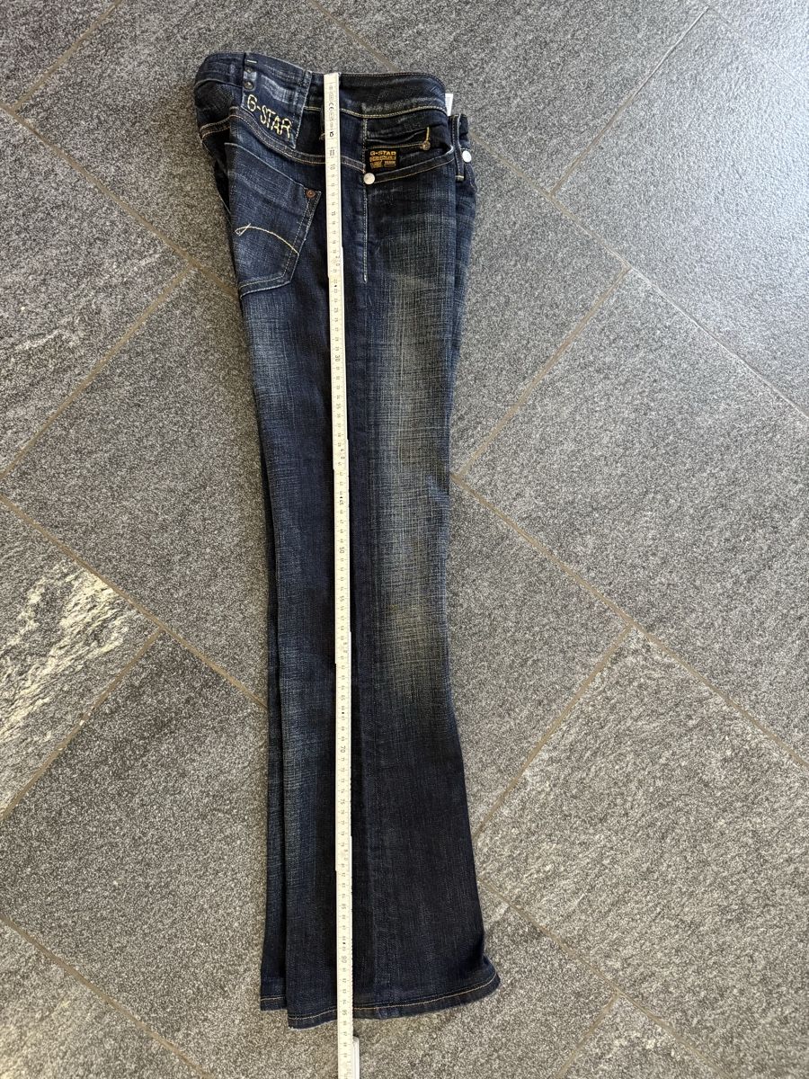 G-Star Jeans: G-Star Raw Jeans, Gr. 26 – Nuovo (secondo la descrizione) da Strengelbach venduto da lana40 5