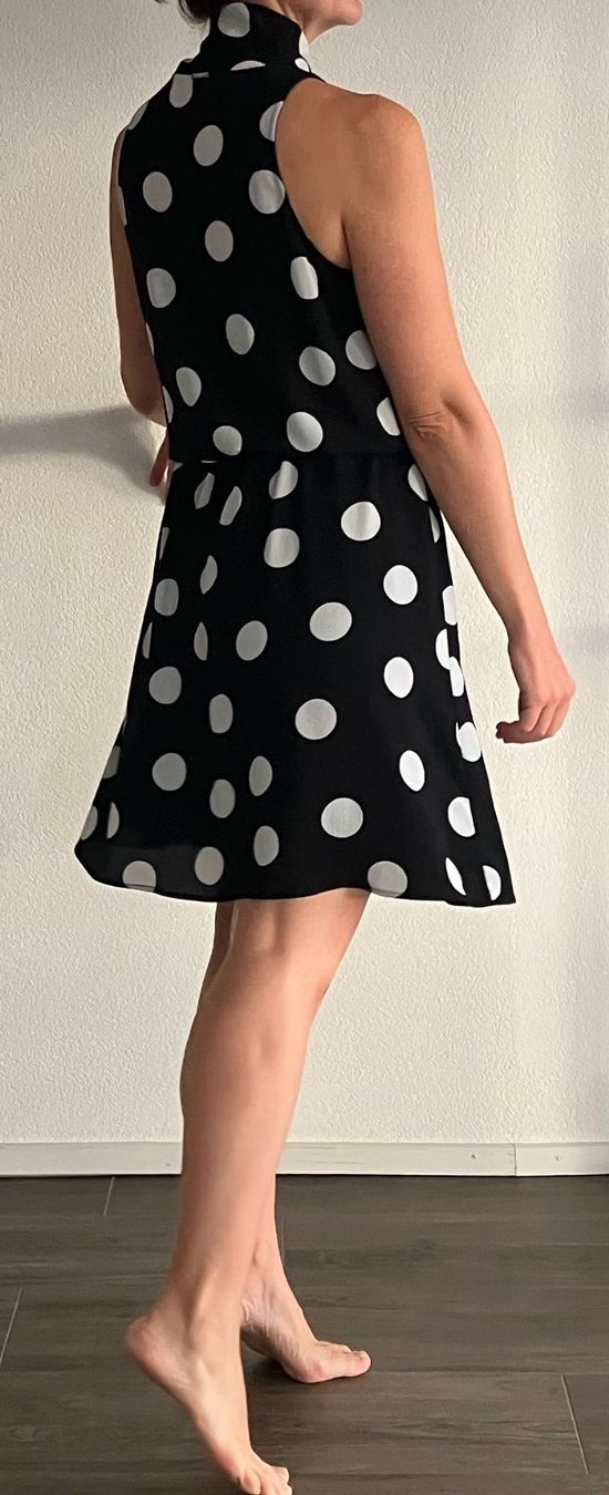 Liu Jo Vestiti: Liu Jo black dress – Usato da Dübendorf venduto da ful_572w 2