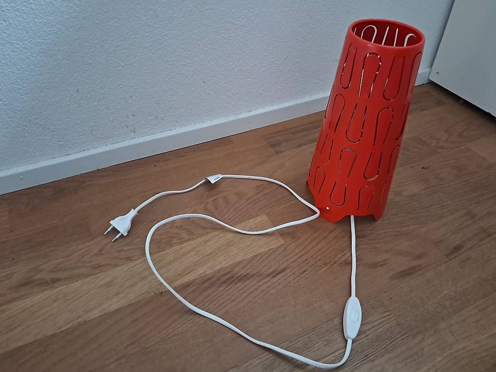 Lampade: Nachttischlampe – Usato da Luzern venduto da Noosi88