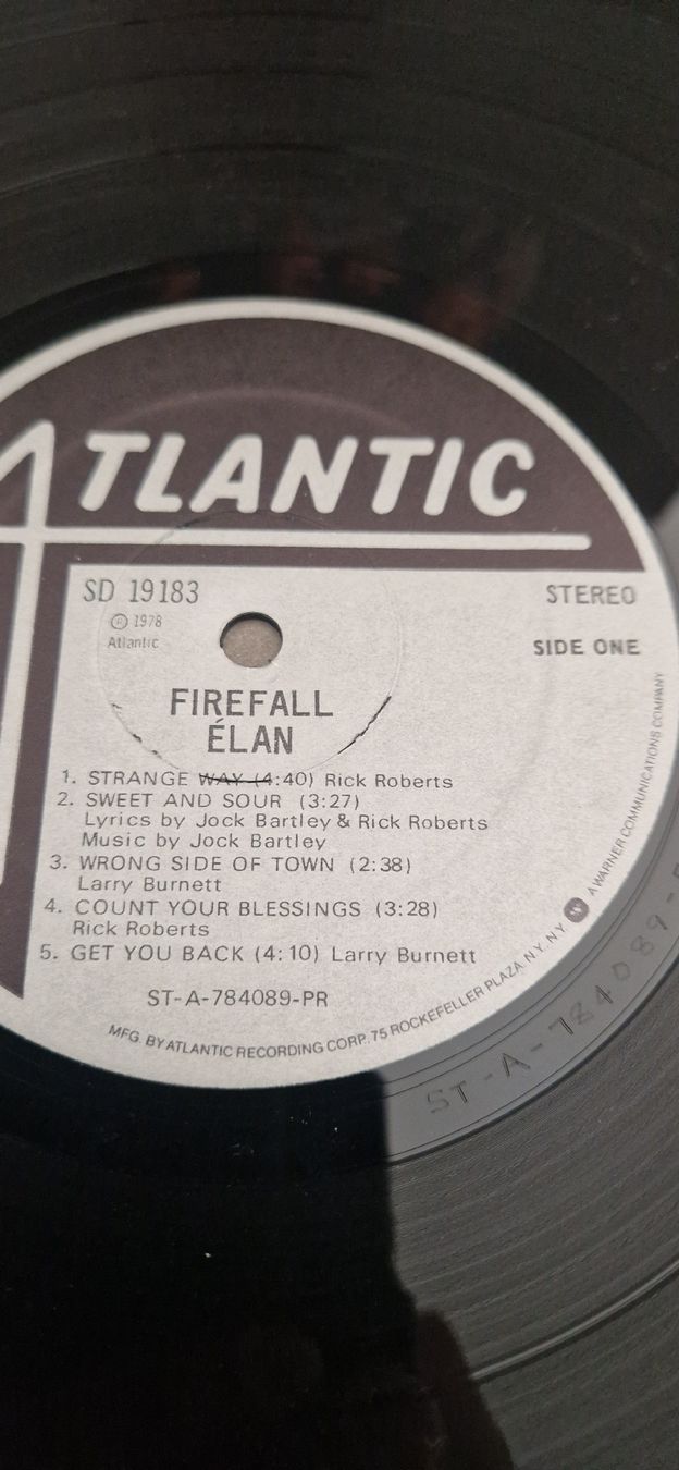 Schallplatten: ⚫️ Vinyl-Firefall Elan -Us press Vg – Gebraucht aus Yvonand von RF-VINYL 3