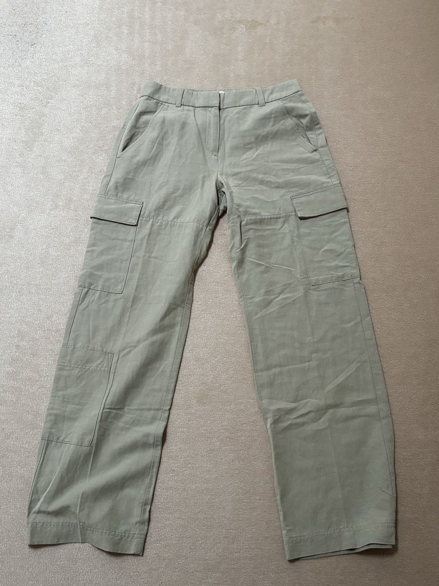 H&M Pantaloni: H&M Cargohose  – Usato da Schaan venduto da RicX-10