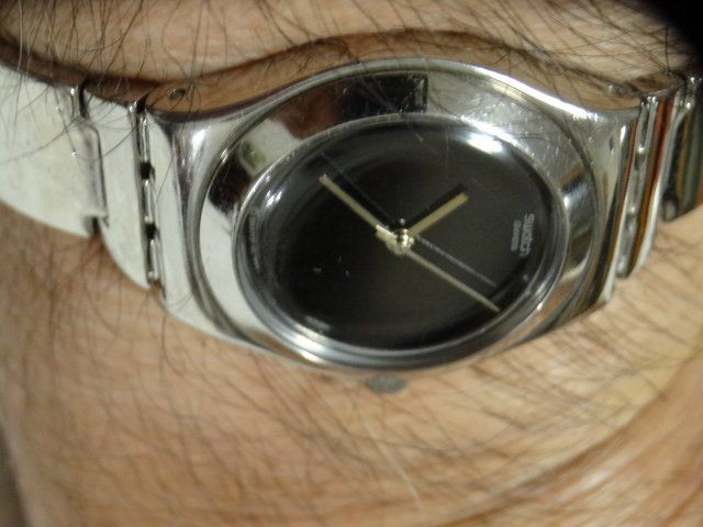 Swatch Montres: S-WATCH HERREN UHR,QUARTZ.SWISS MADE.LÄÜFT – D'occasion à zürich par ahmad01 1