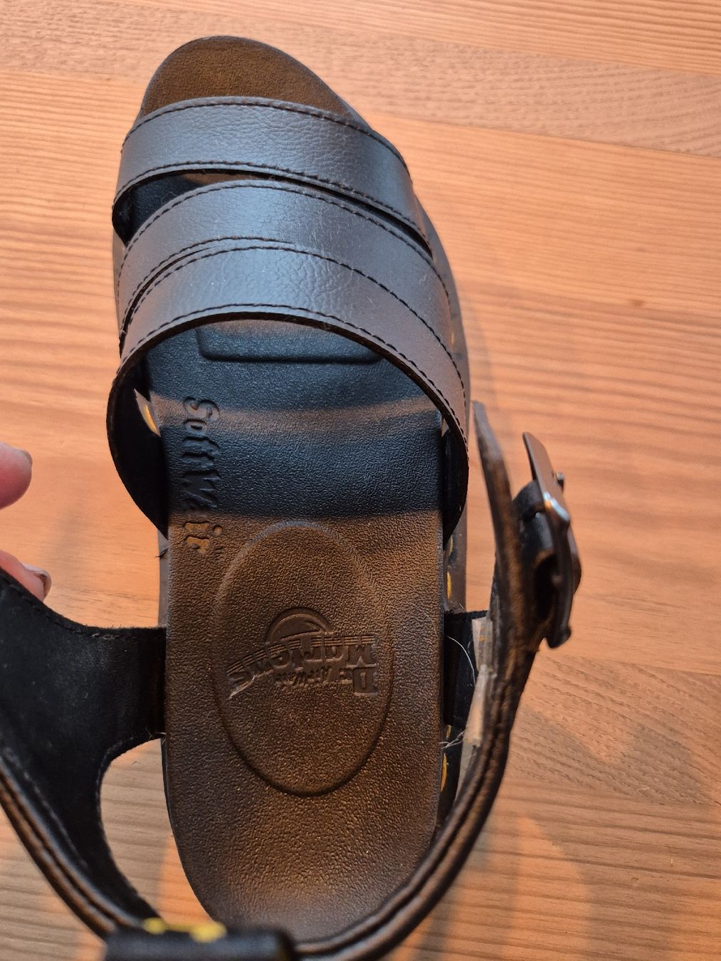 Dr. Martens Chaussures femmes: Sandalen Dr. Martens – D'occasion à Rehetobel par karenina02 2