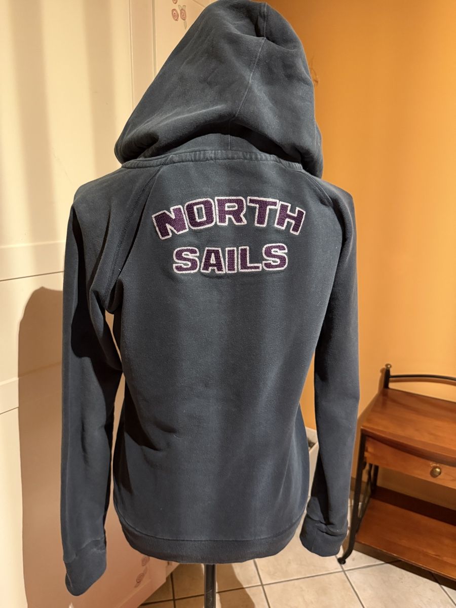 North Sails Giacche: North Sails - Veste à capuche zippée – Usato da Fontainemelon venduto da Maxm66 2