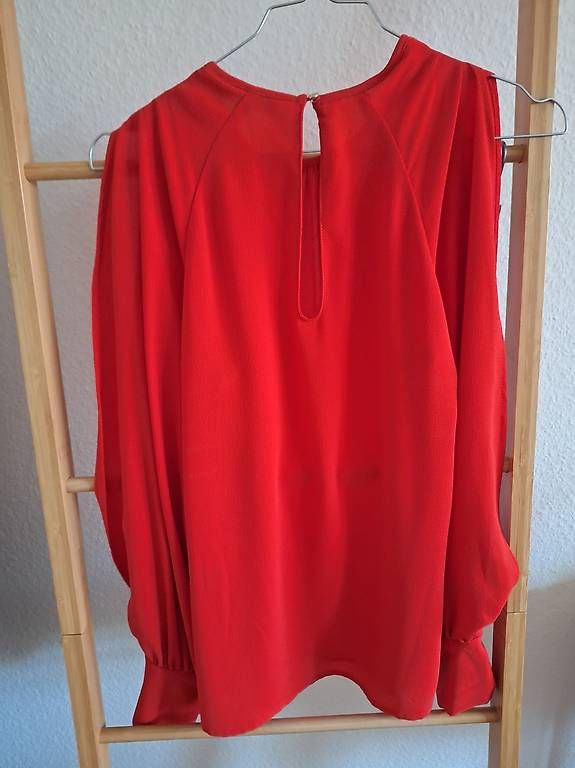 Camicette: Bluse rot mit offenen Ärmeln – Usato da Arlesheim venduto da gligli01 1