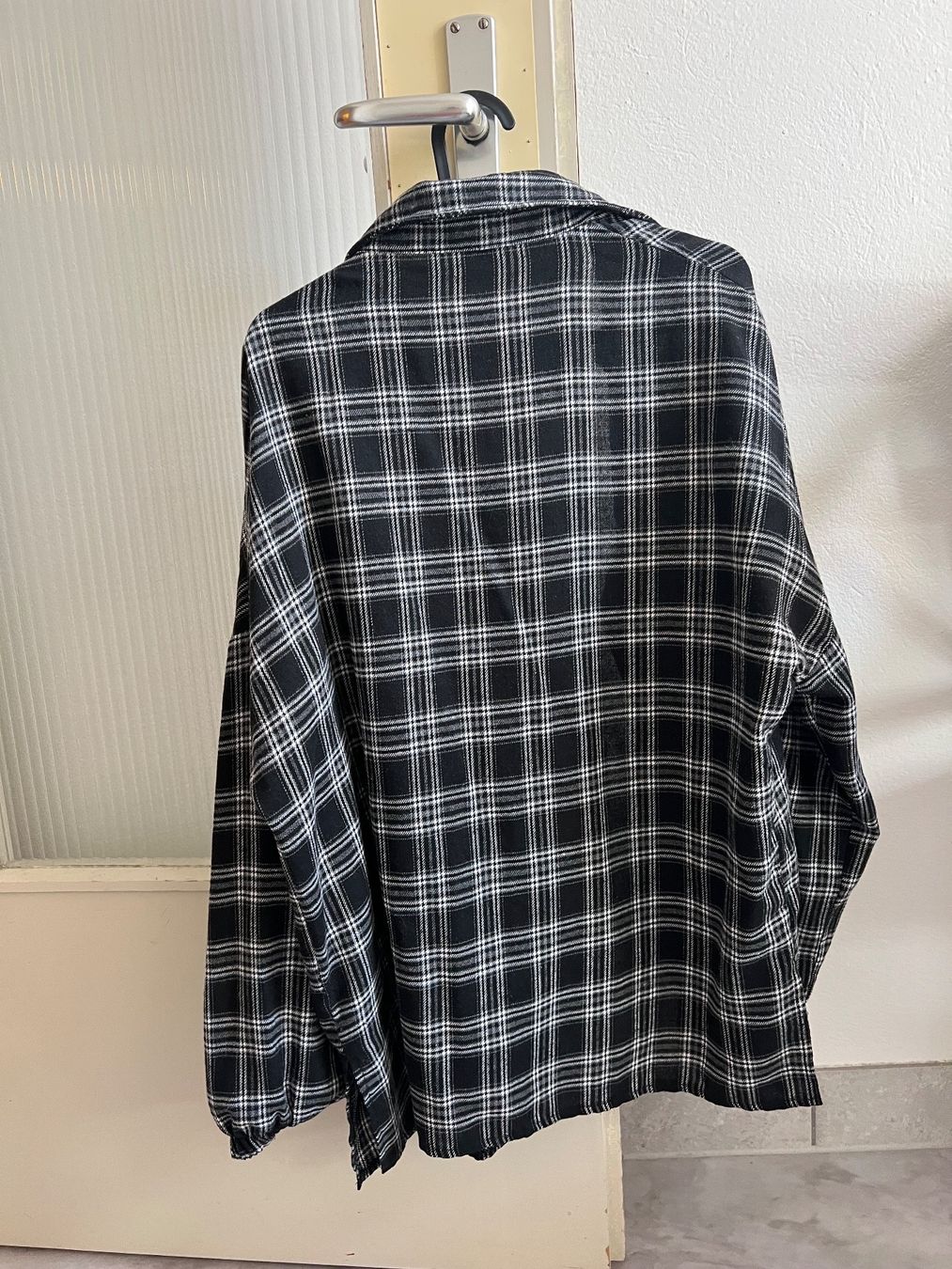 Shein Camicette: Shein Hemd – Usato da Kirchberg BE venduto da lea_kb6y 1