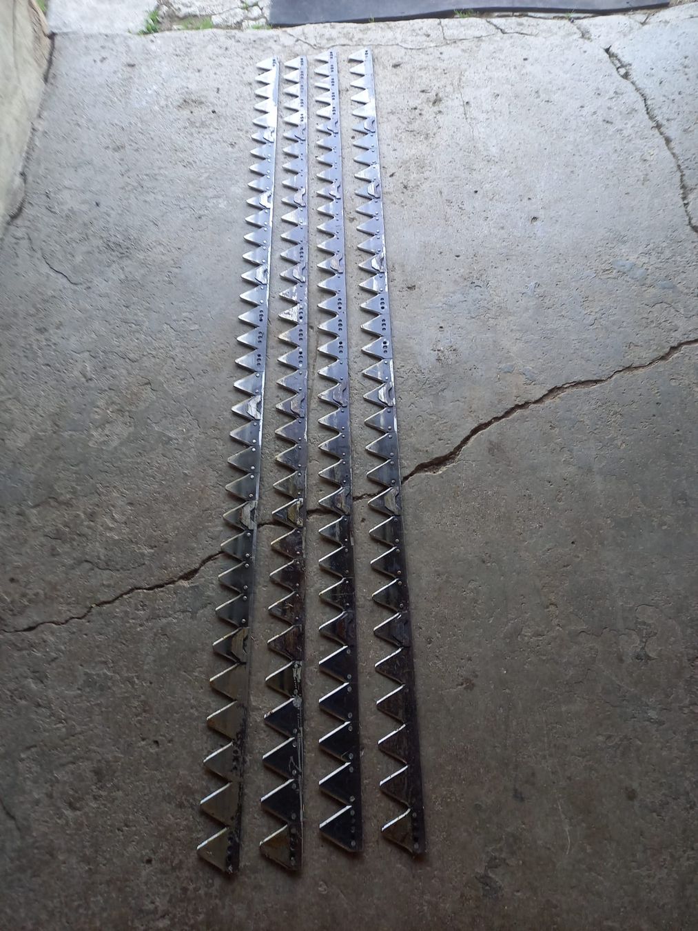 Rapid Accessori Trattori &Veicoli agricoli: Rapid Messerbalken 2.50m inkl. 5 Messer – Usato da Unterägeri venduto da MvRick 3