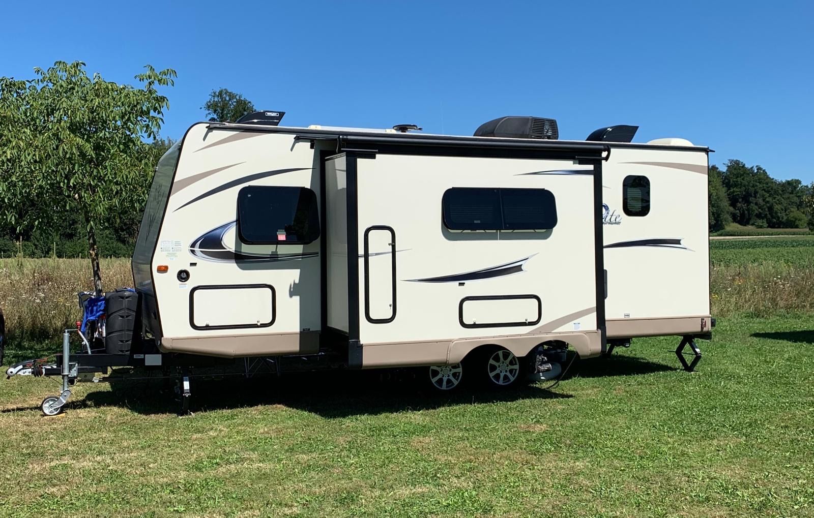 Flagstaff Veicoli da campeggio: Top Zustand Micro Lite Wohnwagen – Nuovo (secondo la descrizione) da St.Silvester venduto da fra_lk5n 9