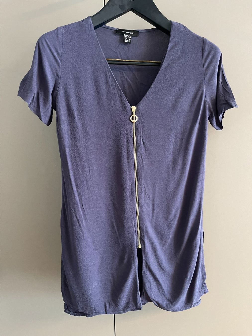 Camicette: Bluse, Dunkelblau mit Zipper, Grösse 34 – Usato da Rheineck venduto da FGeissler