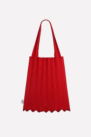 Schultertasche im Plissee-Look