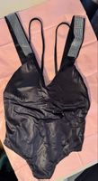 Schwarzer Body mit Strass, Gr. M