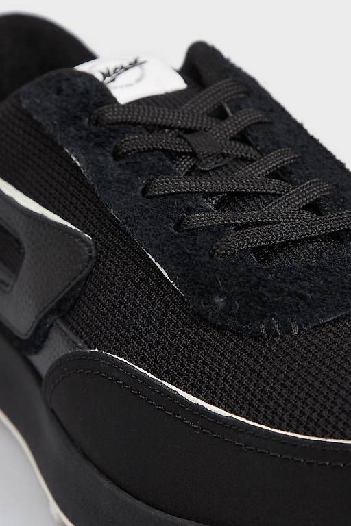 Diesel Scarpe da uomo: Diesel-Sneaker, Größe 34 – Usato da Binningen venduto da rit_7nbr 1