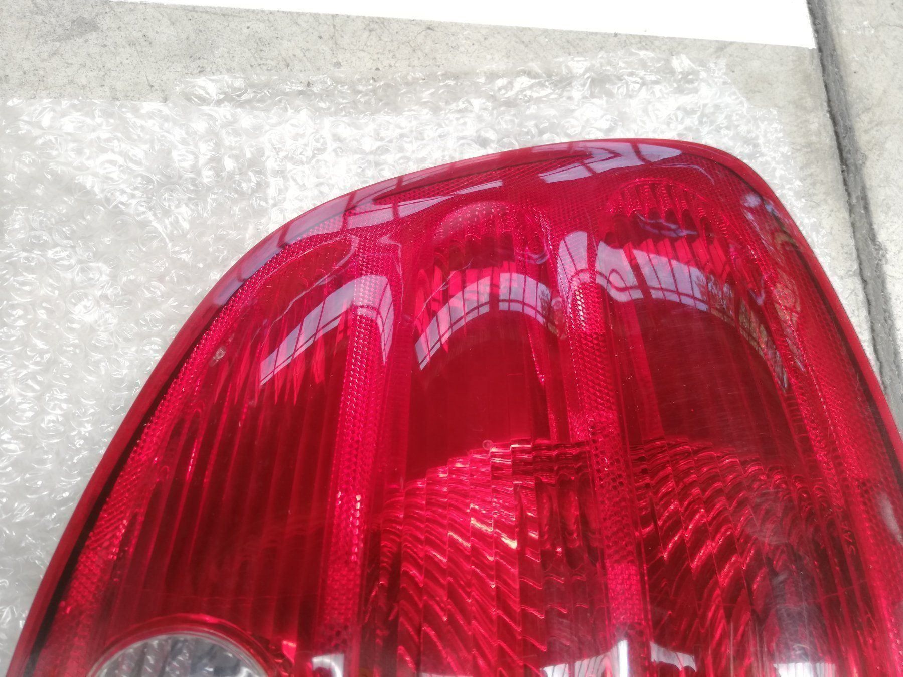 Ford Tutti pezzi di ricambio auto: Original Ford F150 Pickup Heckleuchte – Usato da Alpnach Dorf venduto da Americandream 3