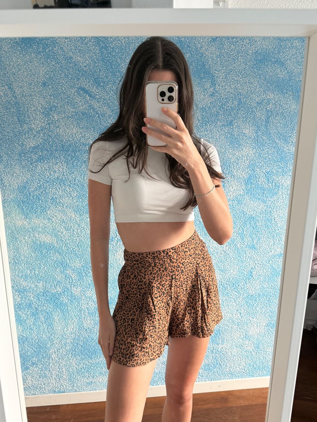 H&M Pantaloni: Leoparden Shorts – Usato da Altendorf venduto da Ga04
