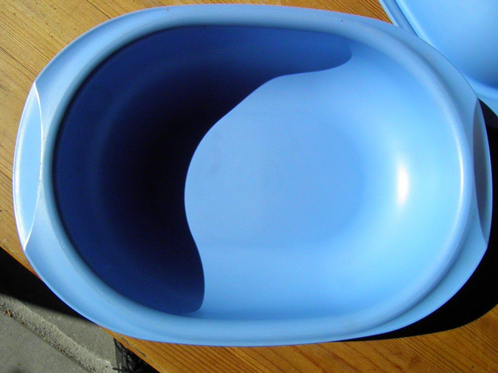 Tupperware Moules à gâteaux: Tupperware UltraPlus 1,5 L – D'occasion à Triesen FL par Trigon 5