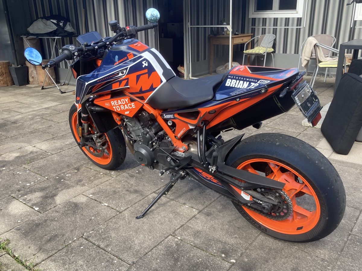 Strada: KTM 890 Duke R Spezial – Usato da Rüttenen venduto da sti72 3