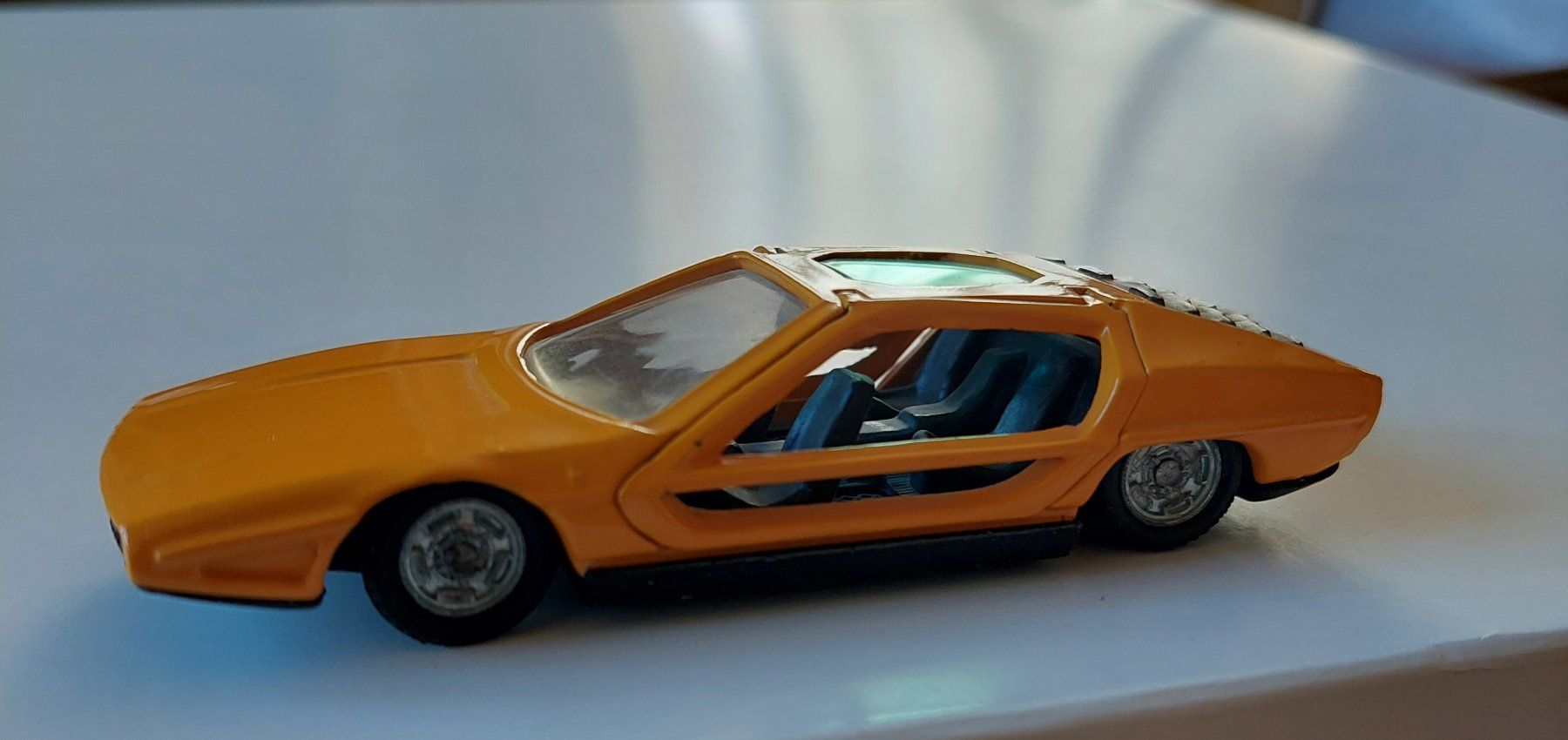 Lamborghini Modellini d'auto: Marzal- Lamborghini Bertone Orange, stand in der Vitrine – Nuovo (secondo la descrizione) da Veltheim AG venduto da fredy_richner 8