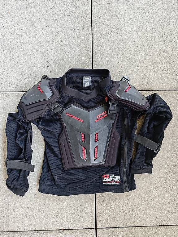 Protezioni & Imbottiture: Schutz Jacke comp suit junior EVS M – Usato da Baar venduto da leszek_wo 2