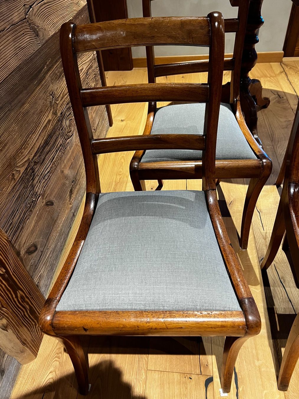 Tischset: Ancienne table de jeu de Brienz avec 4 chaises – Gebraucht aus Lens von sar_r79s 6