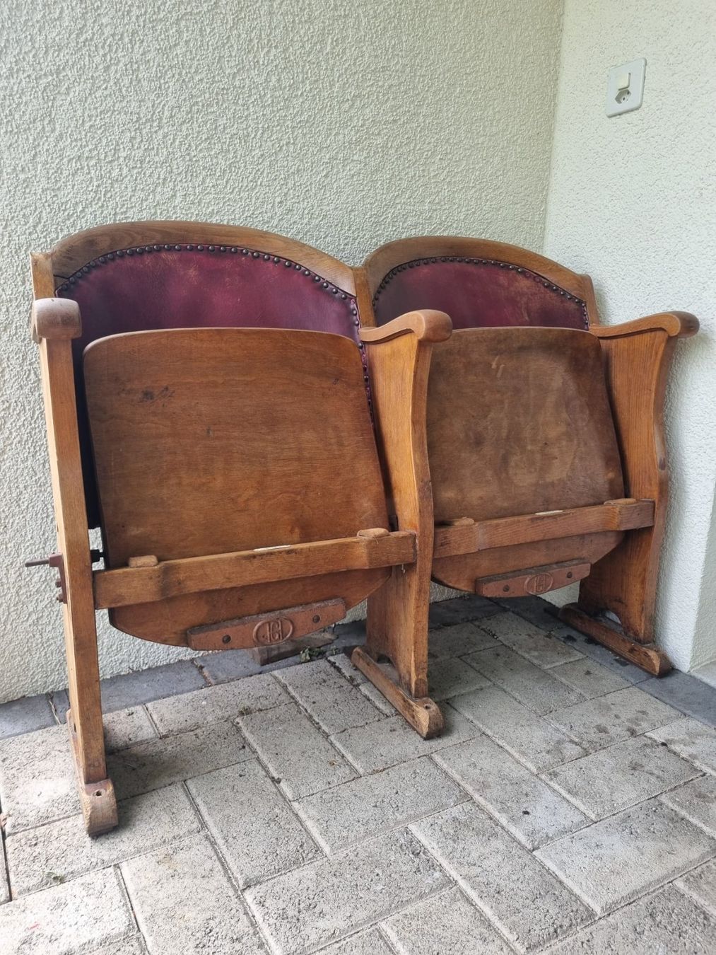 Chaises: Kinostühle – D'occasion à Flawil par Stelly