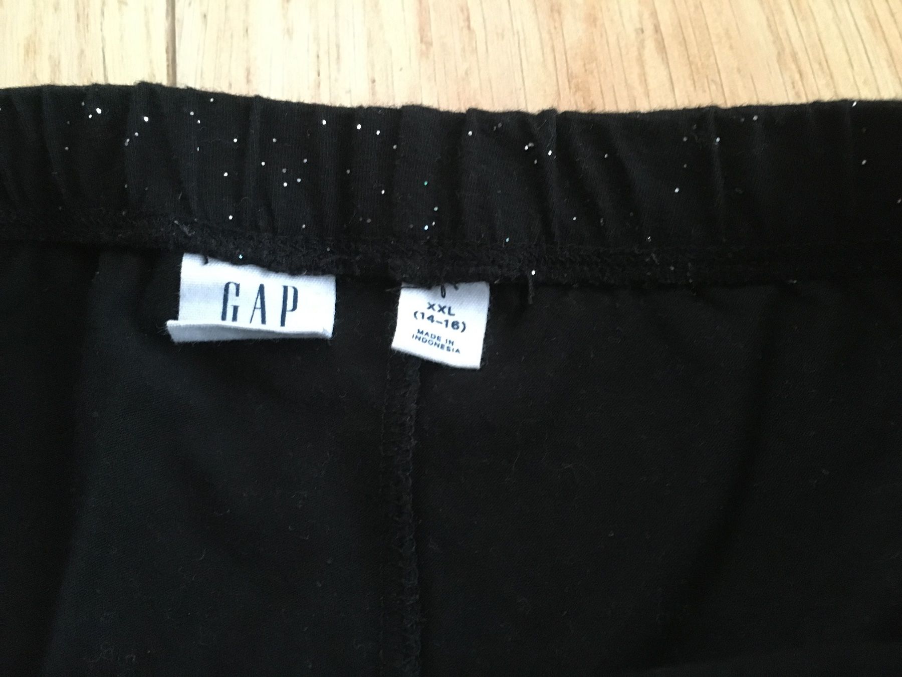 Gap Collant & Leggings: GAP Glitzer Leggins schwarz Gr. 152-158 – Nuovo (secondo la descrizione) da Gächlingen venduto da Tara_devi 2