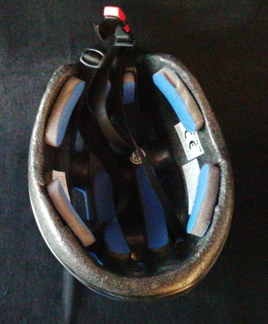 Casques: Velohelm – D'occasion à Grächen par Hel7890 1