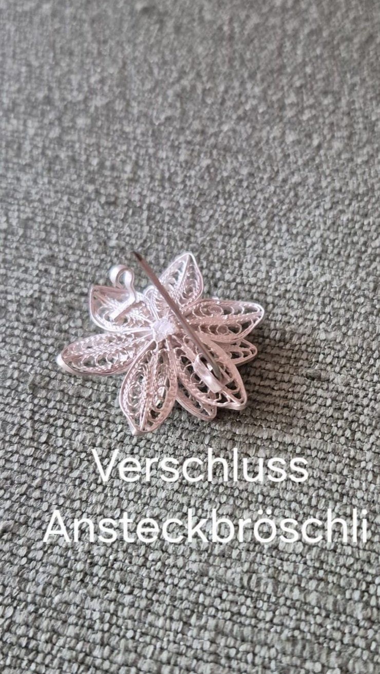 Spille & Fermagli: Silberne Trachtenbrosche, fein ziseliert, Dm 3cm – Nuovo (secondo la descrizione) da Burgdorf venduto da carodesign1 3