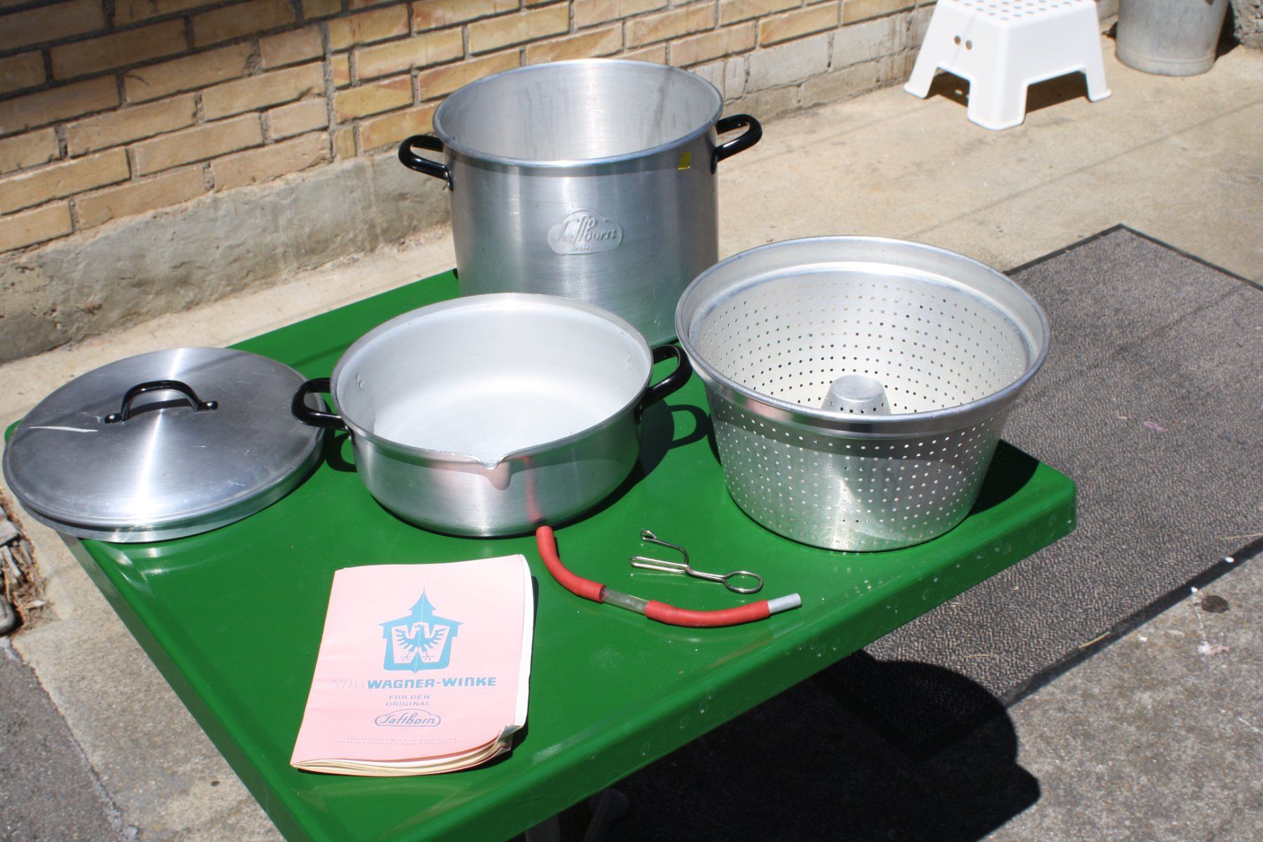 Elettrodomestici da cucina: VINTAGE ENTSAFTER SAFTBORN DAMPENTSAFTER – Usato da Wauwil venduto da Pneuedy 1