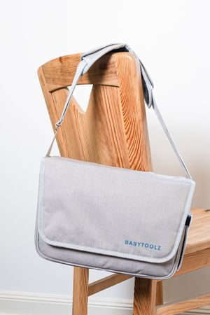 BABYTOOLZ HEN Wickeltasche mit Wickelunterlage
