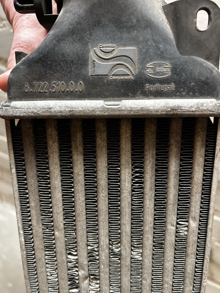 Opel Tutti pezzi di ricambio auto: Original GM / Behr Ladeluftkühler Intercooler  OEM – Usato da Untersiggenthal venduto da jor_5kr8 2