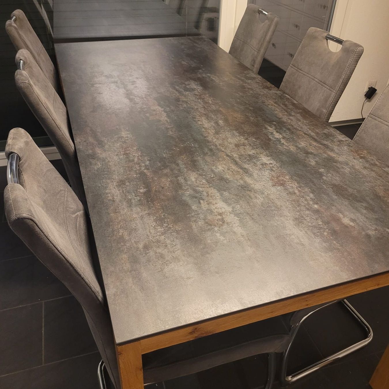 Pfister Tavoli: Möbel PFISTER-  Esszimmertisch Eiche mit Keramikplatte – Usato da Bremgarten b. Bern venduto da Marge7979