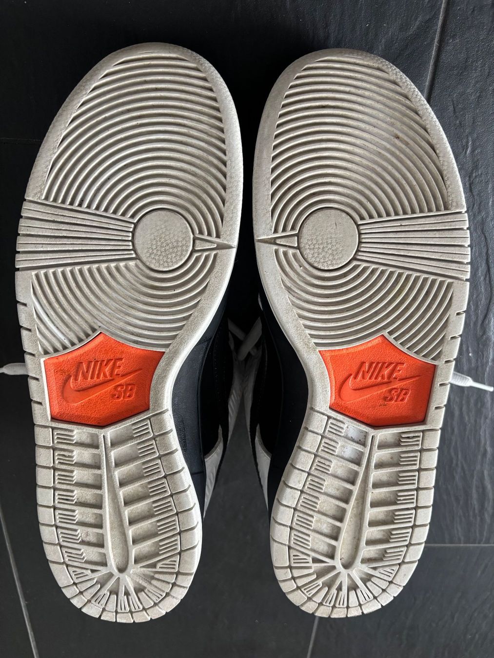 Nike Scarpe da uomo: Nike SB Dunk Low Tightboot, Grösse EU 46 – Usato da Bever venduto da alspi 4