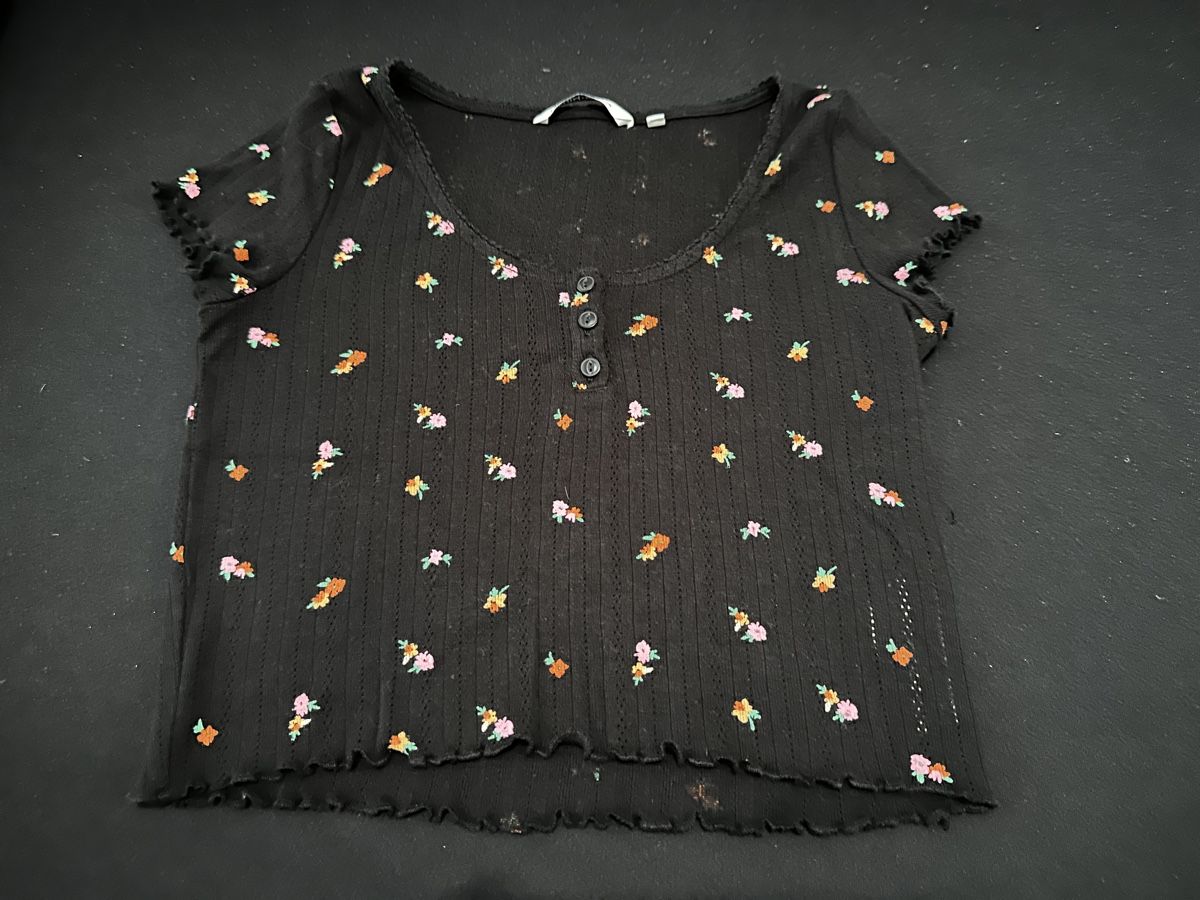 Tom Tailor Top: Blümchen-CropTop von Tom Tailor, Gr. XS – Usato da Siebnen venduto da luana_cataleya