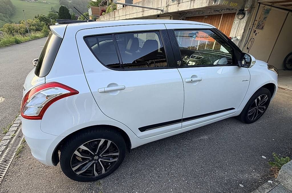 Suzuki Automobili: Suzuki Swift 1.2 4x4 Sergio Cellano – Usato da Walkringen venduto da Flyover 3