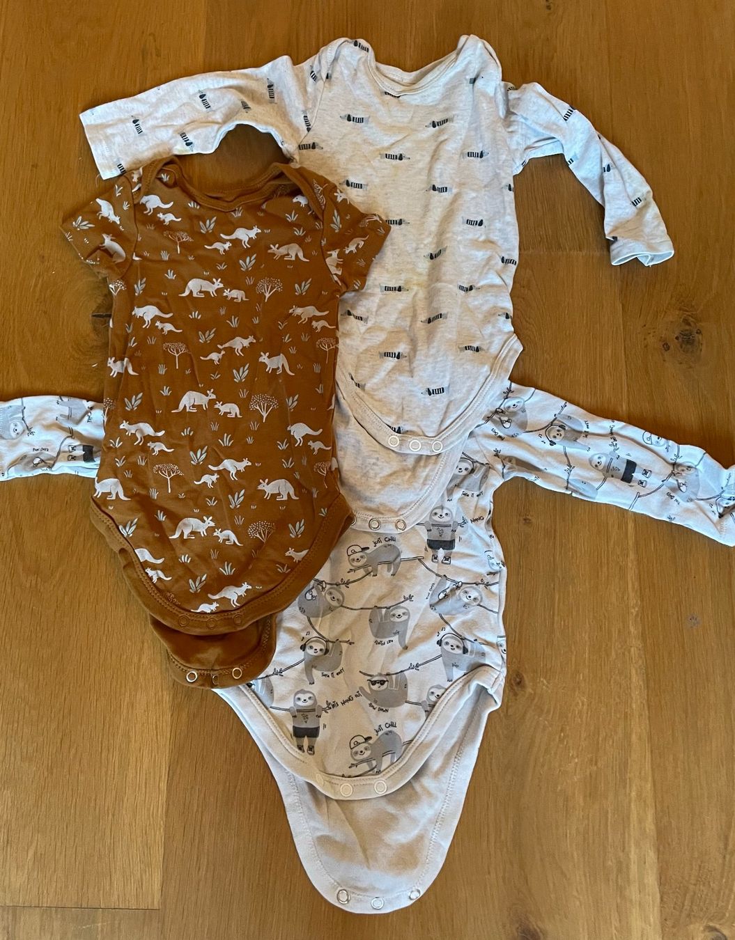 Lotti & Set di vestiti: Kleiderpaket Jungen Grösse 80 – Usato da Teufenthal AG venduto da sleeepless1987 1
